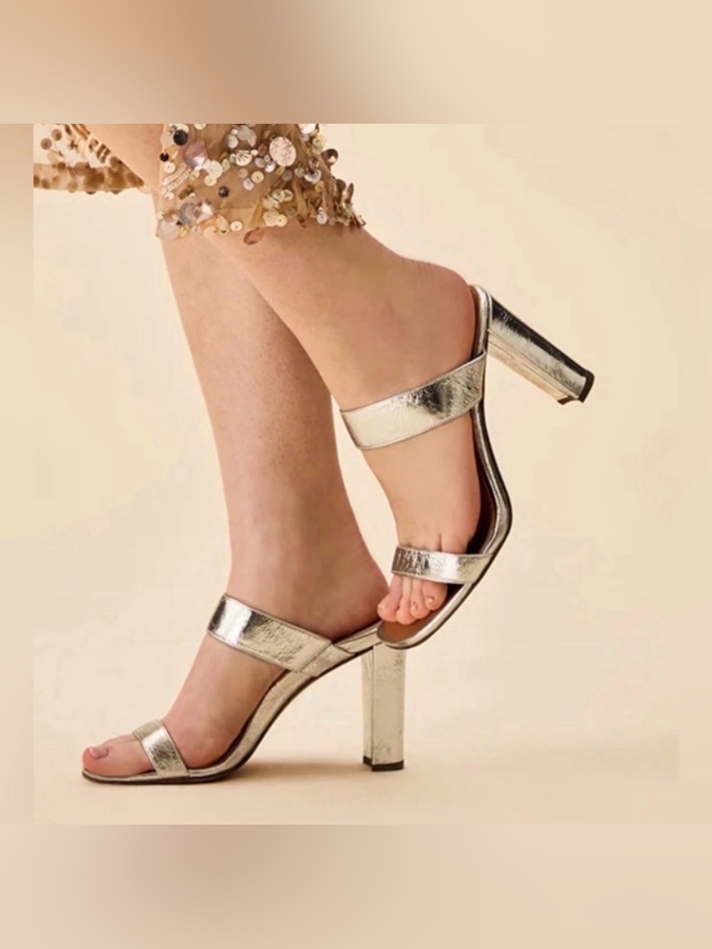Inez Sara Heels in Gold Metallic size 6.5